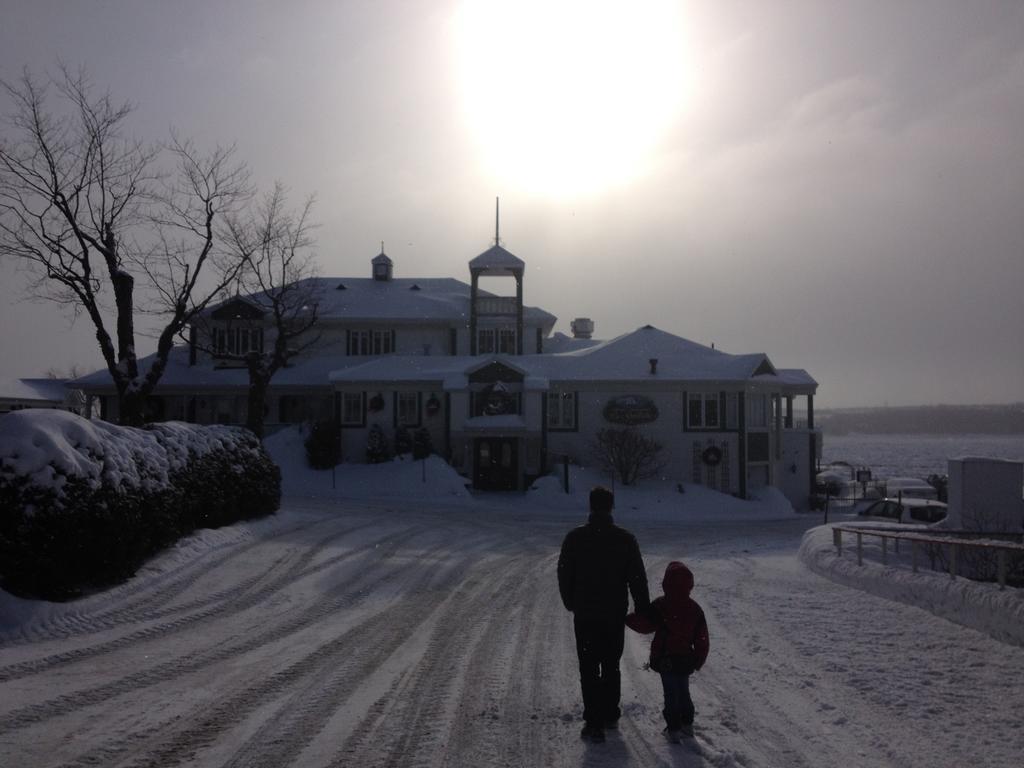 Goeliche Hotel Et Appartement Saint-Laurent-de-l'ile d'Orleans Zewnętrze zdjęcie