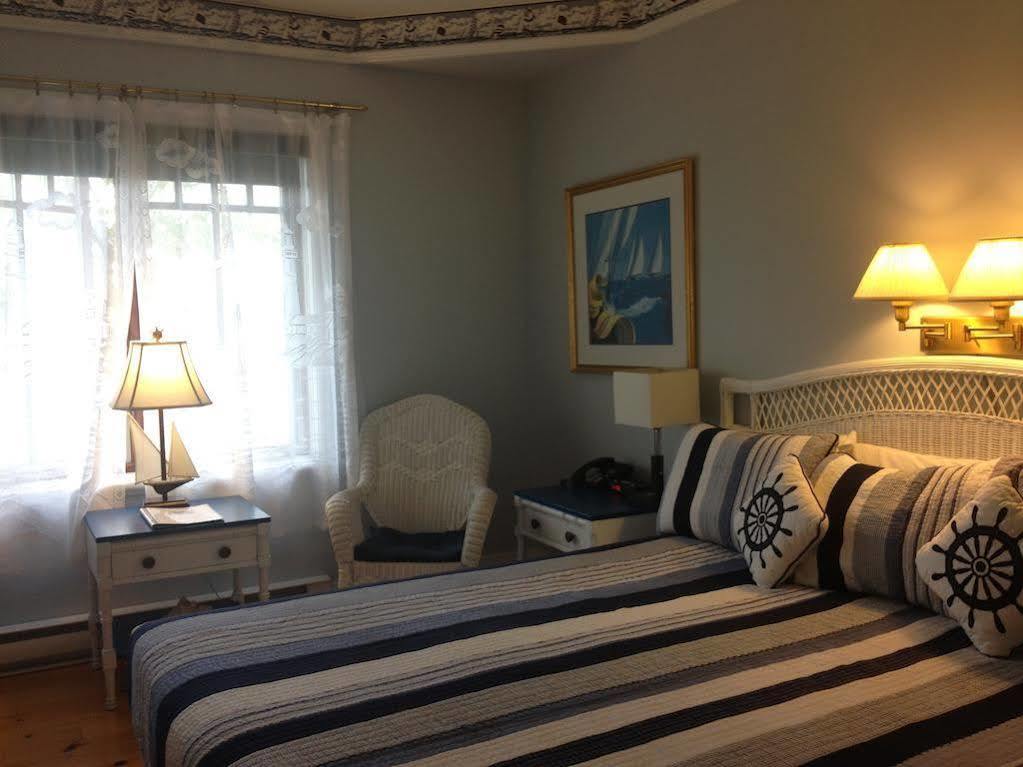 Goeliche Hotel Et Appartement Saint-Laurent-de-l'ile d'Orleans Zewnętrze zdjęcie