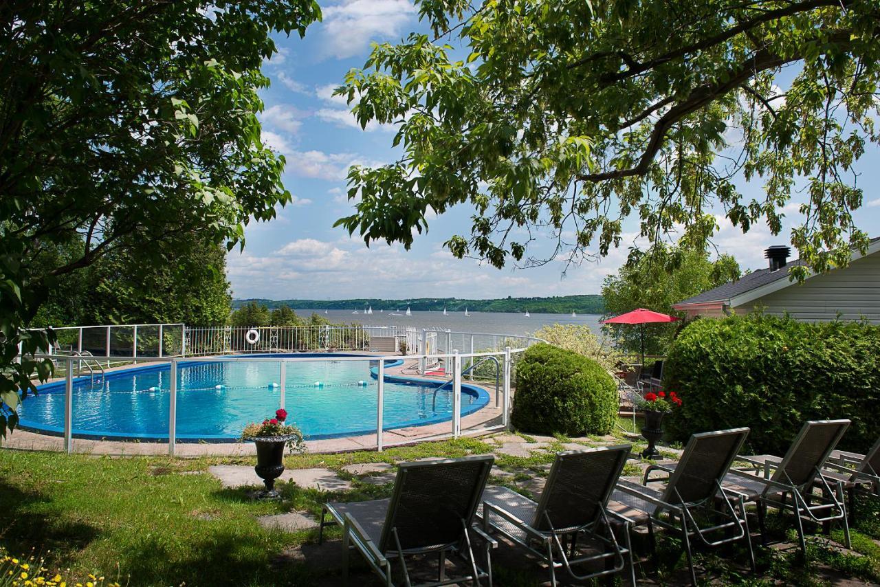 Goeliche Hotel Et Appartement Saint-Laurent-de-l'ile d'Orleans Zewnętrze zdjęcie